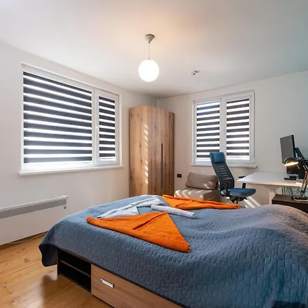 Coworking & Coliving