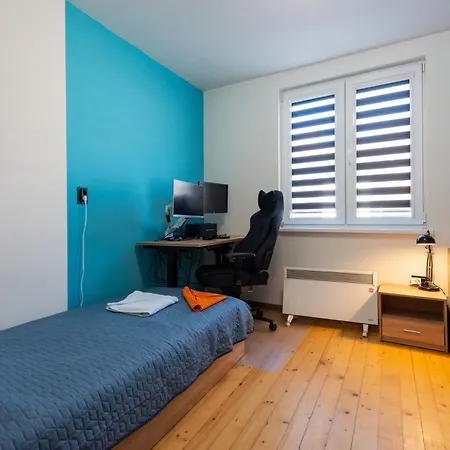 Coworking & Coliving *